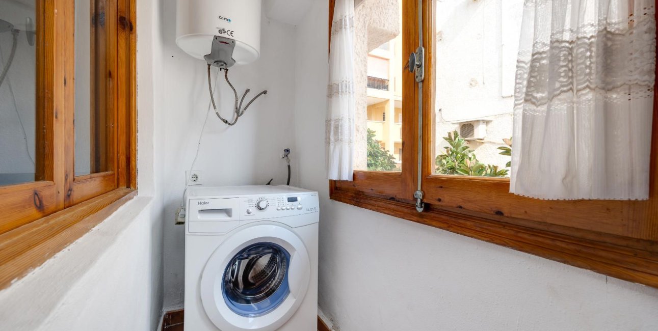 Resale - Apartment / flat -
Torrevieja - La Mata