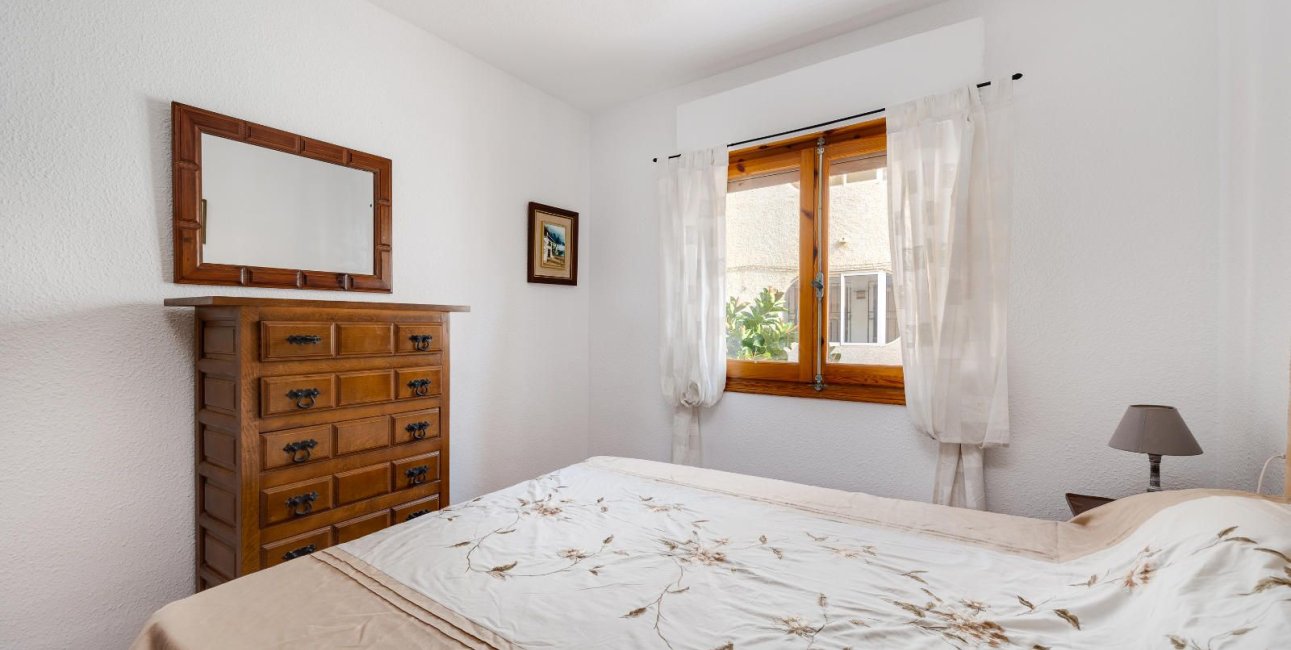 Resale - Apartment / flat -
Torrevieja - La Mata