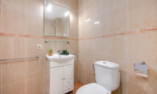 Resale - Apartment / flat -
Torrevieja - La Mata