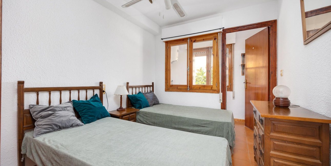 Resale - Apartment / flat -
Torrevieja - La Mata