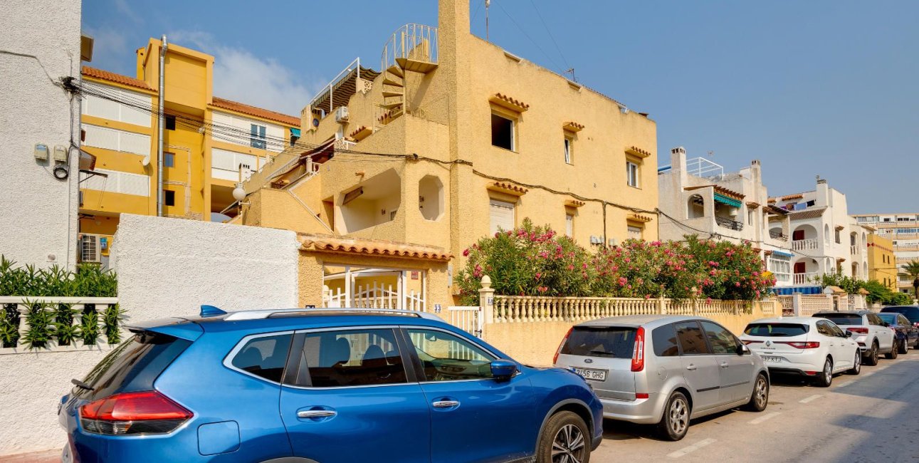 Resale - Apartment / flat -
Torrevieja - La Mata