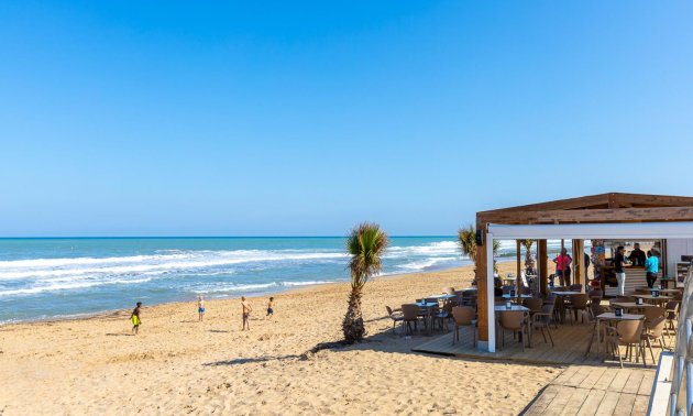 Resale - Apartment / flat -
Torrevieja - La Mata