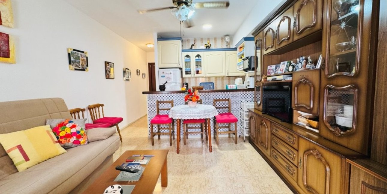 Rynek wtórny - Mieszkanie  -
Torrevieja - La Mata