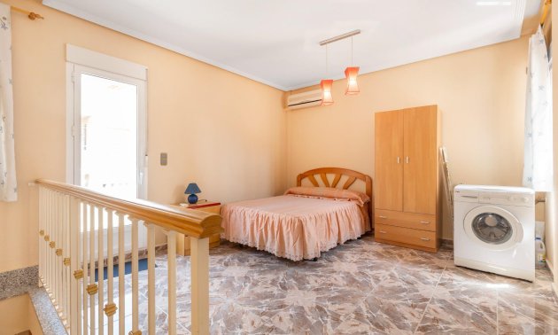 Rynek wtórny - Dupleks -
Los Alcázares - Centro