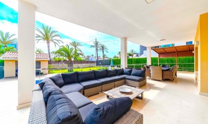 Resale - Villa -
Orihuela Costa - Cabo Roig