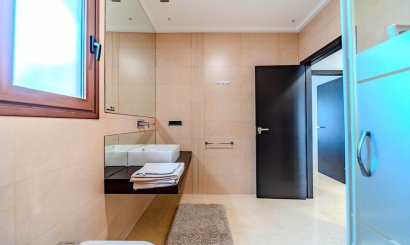 Resale - Villa -
Orihuela Costa - Cabo Roig